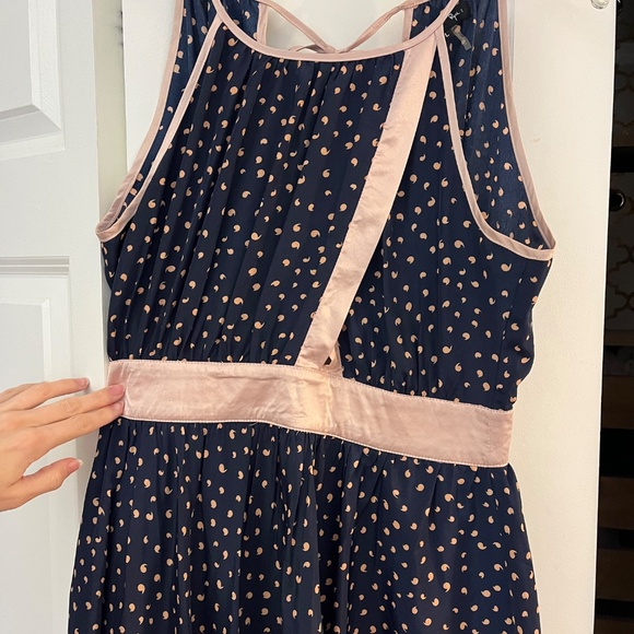 Ryu Retro Comma Dress - Picture 3 of 3